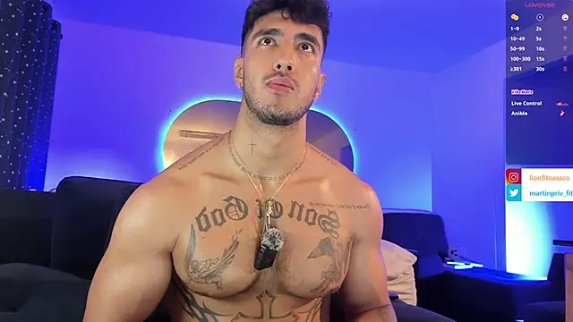 JACOB MARTINS online show from 03.03.25