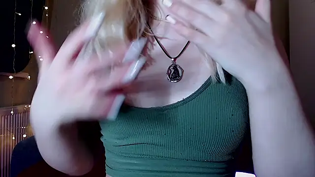 ErikysM online show from 01.22.25