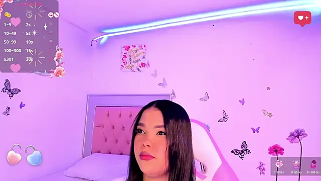 Snapshot of LaurinMonroe chatting on 01.24.25 LaurinMonroe online show from 01.24.25