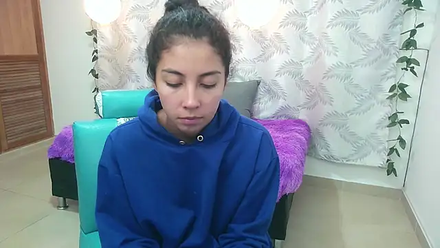 Snapshot of Mya_paris chatting on 12.28.24 Mya paris online show from 12.28.24