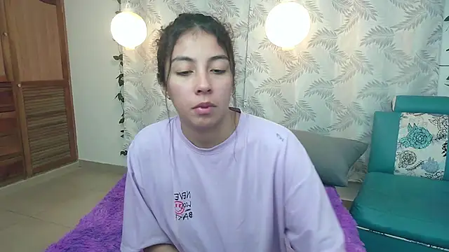 Snapshot of Mya_paris chatting on 01.23.25 Mya paris online show from 01.23.25