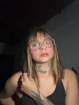 Snapshot of Anny20-05 chatting on 03.11.26 Anny20-05 online show from 03.11.26