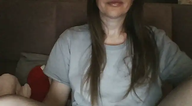 Snapshot of Sladkiegubki chatting on 01.10.25 Sladkiegubki online show from 01.10.25