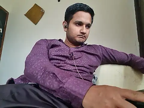 Jonrobinso online show from 10.11.25