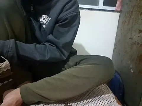 Jonrobinso online show from 12.17.25