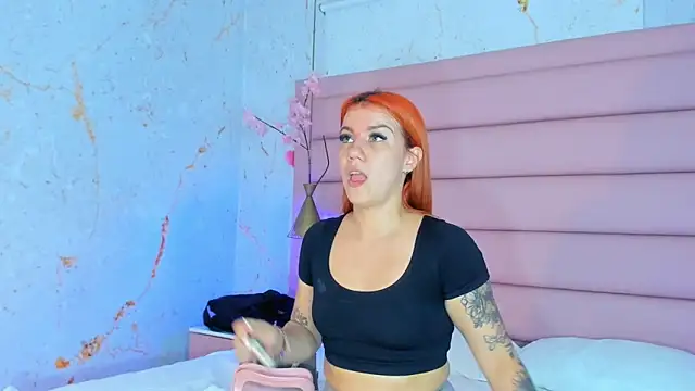 MelaniieRoux online show from 05.17.26