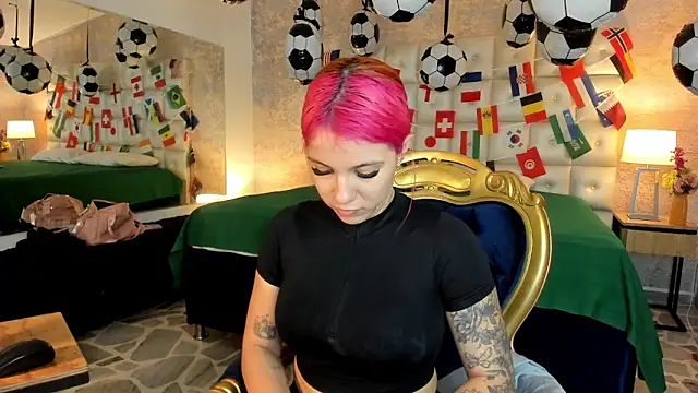 MelaniieRoux online show from 06.14.26