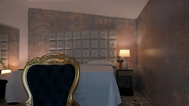 MelaniieRoux online show from 08.05.26