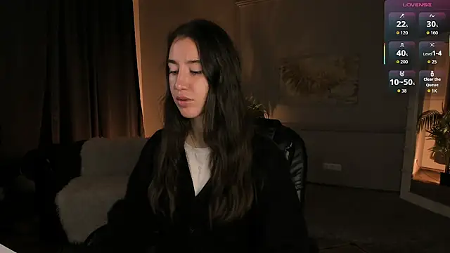 Snapshot of Belle_Via chatting on 05.24.26 Belle Via online show from 05.24.26