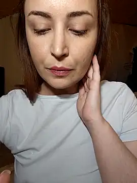 Snapshot of Selena_Selly7 chatting on 04.10.26 Selena Selly7 online show from 04.10.26