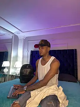 Snapshot of AaronCruz_ chatting on 03.03.26 AaronCruz online show from 03.03.26