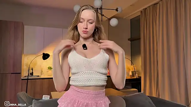 PollyAgata online show from 07.18.26