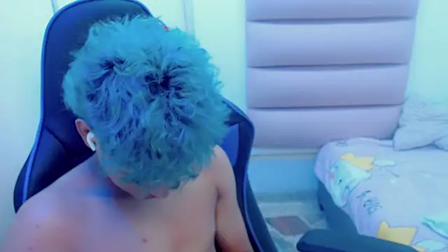 Snapshot of Yosepp_ chatting on 01.15.25 Yosepp online show from 01.15.25