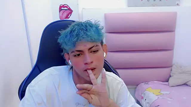 Snapshot of Yosepp_ chatting on 01.16.25 Yosepp online show from 01.16.25