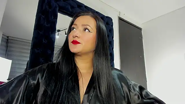 Snapshot of _Cristal_evans chatting on 02.08.25 Cristal evans online show from 02.08.25