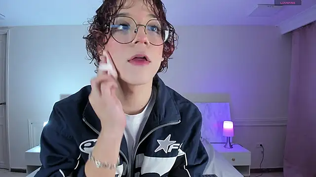 Snapshot of Max_lover1 chatting on 02.13.26 Max lover1 online show from 02.13.26