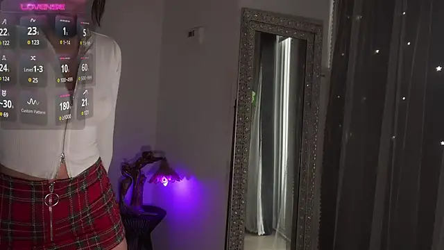 Snapshot of Mysticxkitty chatting on 01.06.25 Mysticxkitty online show from 01.06.25