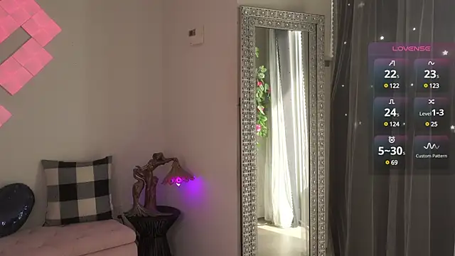 Snapshot of Mysticxkitty chatting on 02.26.25 Mysticxkitty online show from 02.26.25