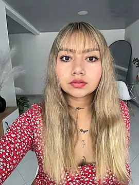 amanda-medrano1 online show from 02.13.26