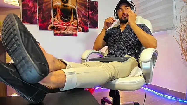 alessandro wye online show from 02.28.25