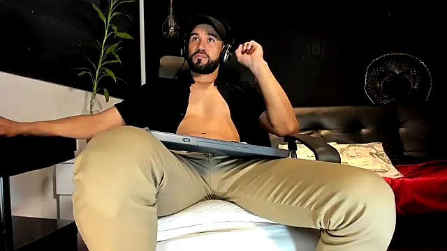 alessandro wye online show from 11.20.25