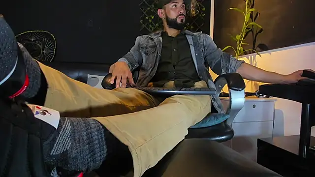 alessandro wye online show from 02.13.26