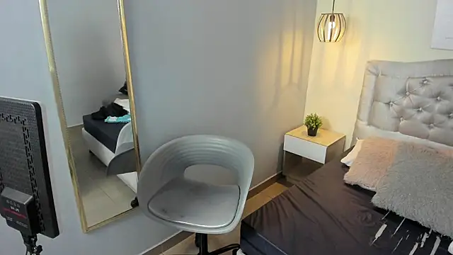 escarleth   online show from 03.03.26