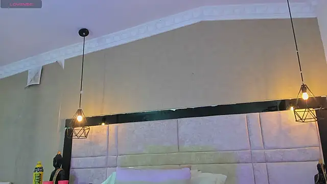 kimCosseyy online show from 11.09.25