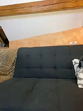 Cheinneyia online show from 01.16.25