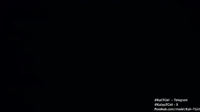 Snapshot of KaliTs chatting on 11.23.25 KaliTs online show from 11.23.25