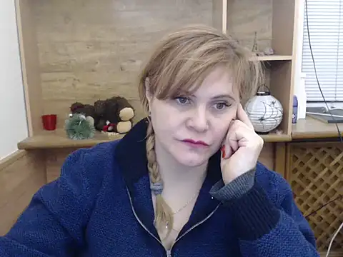 Snapshot of DaniellaKiss chatting on 01.18.26 DaniellaKiss online show from 01.18.26