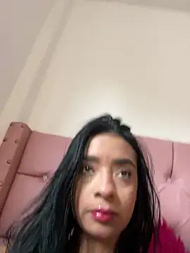 Laura fernandezII online show from 03.13.25