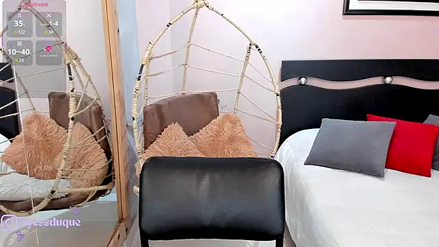 Snapshot of LenaRuiz_ chatting on 03.03.26 LenaRuiz online show from 03.03.26