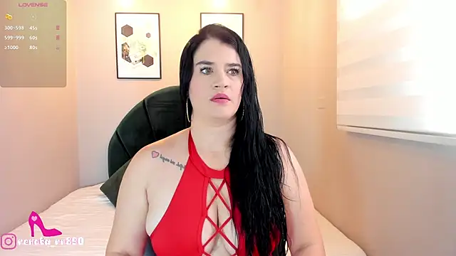 LenaRuiz  online show from 06.25.26