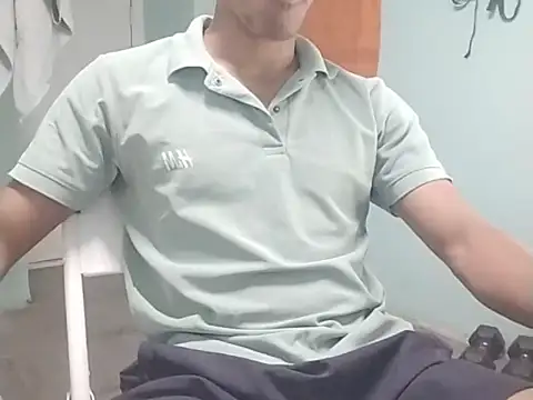 Snapshot of vicky0805 chatting on 02.24.25 vicky0805 online show from 02.24.25