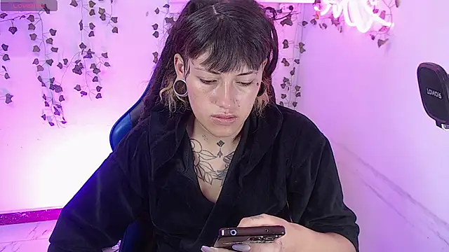  sharlotte777 online show from 05.04.26