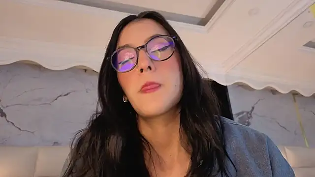 Princess Violett online show from 05.12.26