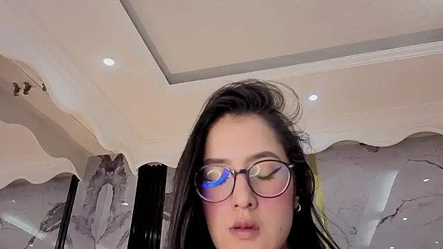 Princess Violett online show from 07.21.26