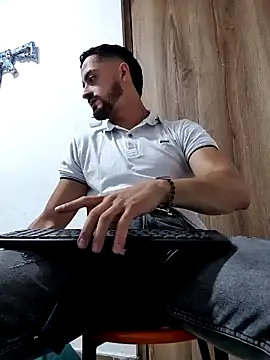 MAXIMUS MASTE3 online show from 02.01.25