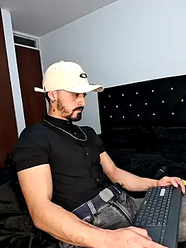 MAXIMUS MASTE3 online show from 02.20.25