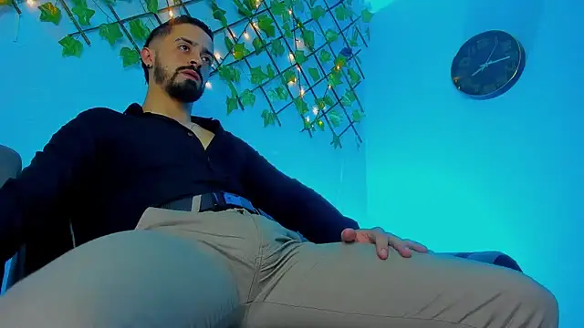 MAXIMUS MASTE3 online show from 12.17.25