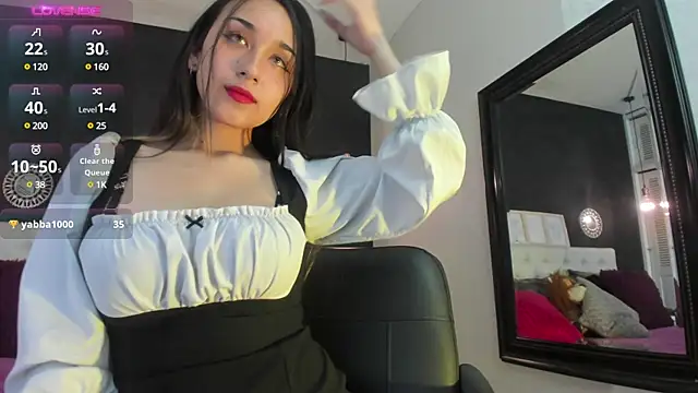 Snapshot of juliieta_love chatting on 12.03.24 juliieta love online show from 12.03.24