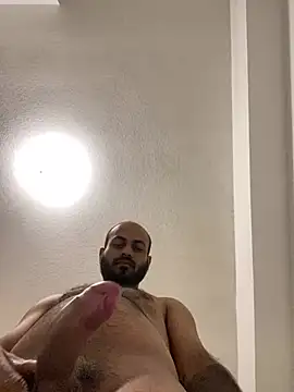 Snapshot of islandvybee55 chatting on 01.06.25 islandvybee55 online show from 01.06.25