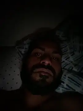 Snapshot of islandvybee55 chatting on 02.10.25 islandvybee55 online show from 02.10.25