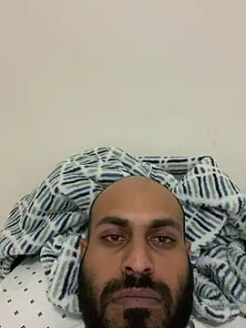 Snapshot of islandvybee55 chatting on 03.09.25 islandvybee55 online show from 03.09.25