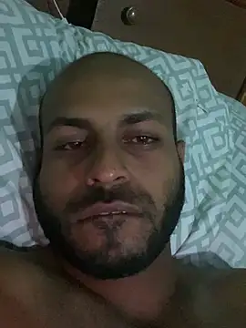 Snapshot of islandvybee55 chatting on 01.16.26 islandvybee55 online show from 01.16.26