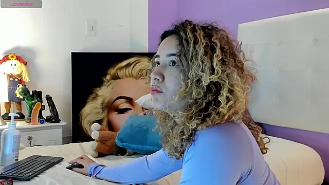 Charlotte11-11 online show from 04.22.26