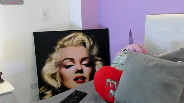 Charlotte11-11 online show from 05.02.26