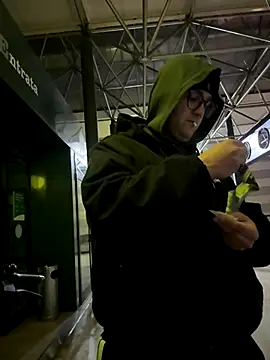 Snapshot of ErPumas126 chatting on 12.02.24 ErPumas126 online show from 12.02.24