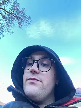 Snapshot of ErPumas126 chatting on 12.31.24 ErPumas126 online show from 12.31.24